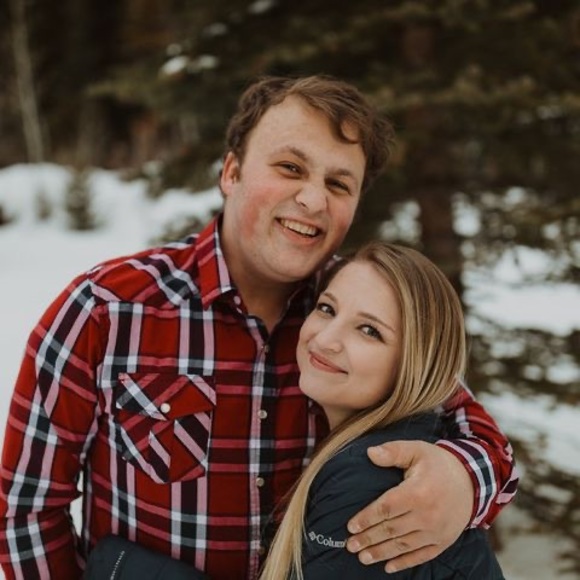 Meet your Posher, Sierra - Picture 1 of 1